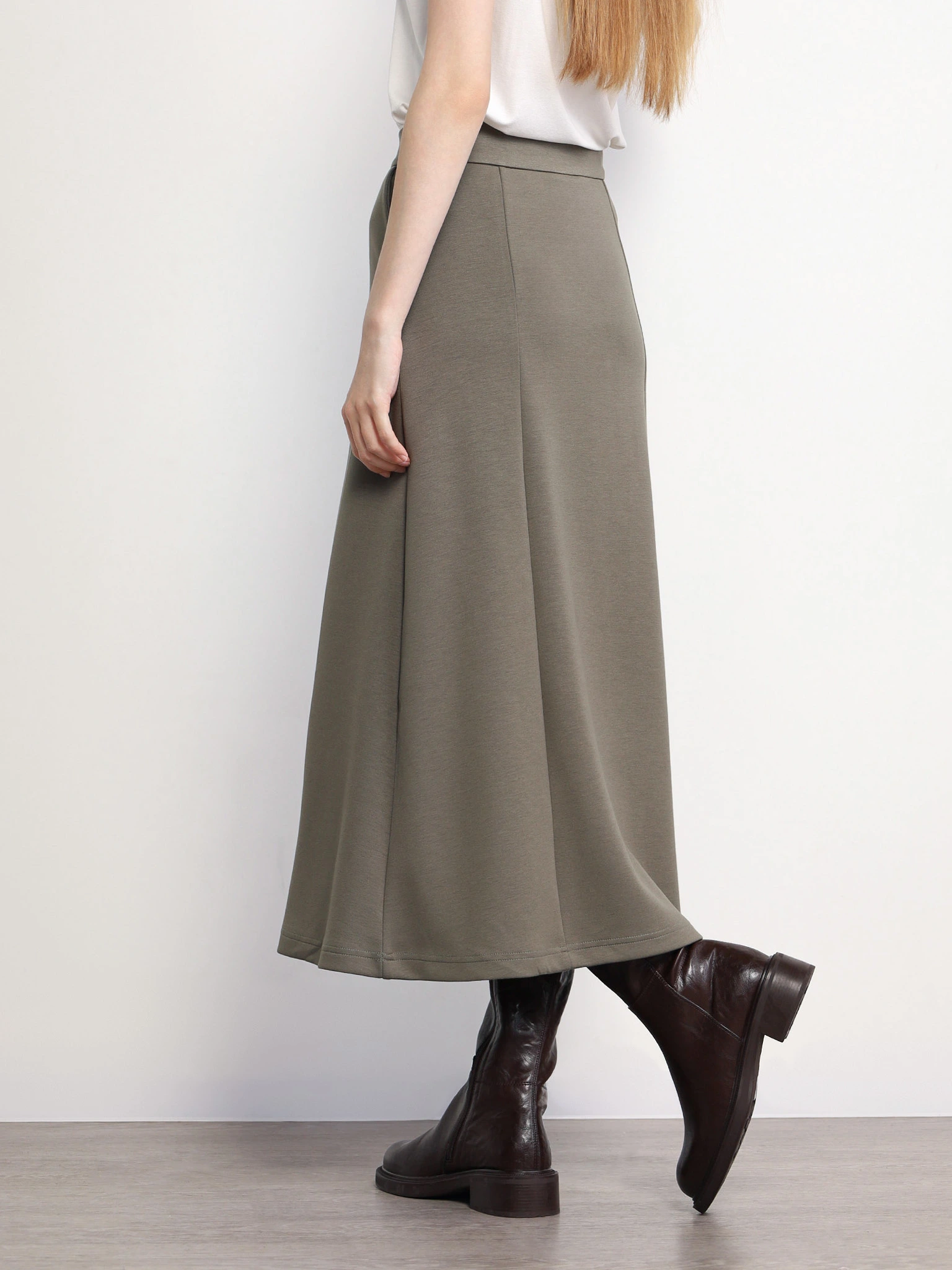 Юбка трикотажная цвета хаки А-силуэта